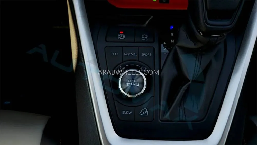 تويوتا راف 4 2025 for Sale in الرياض Image-20