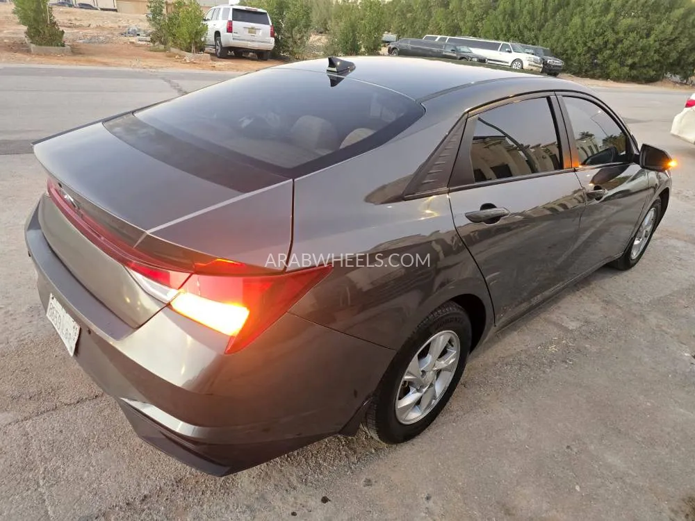 هيونداي إلنترا 2022 for Sale in الرياض Image-2