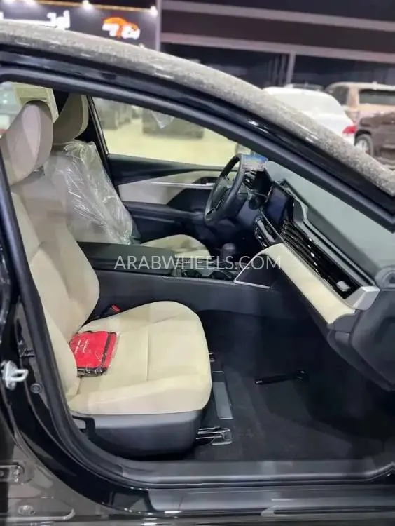 تويوتا كامري 2025 for Sale in الرياض Image-13