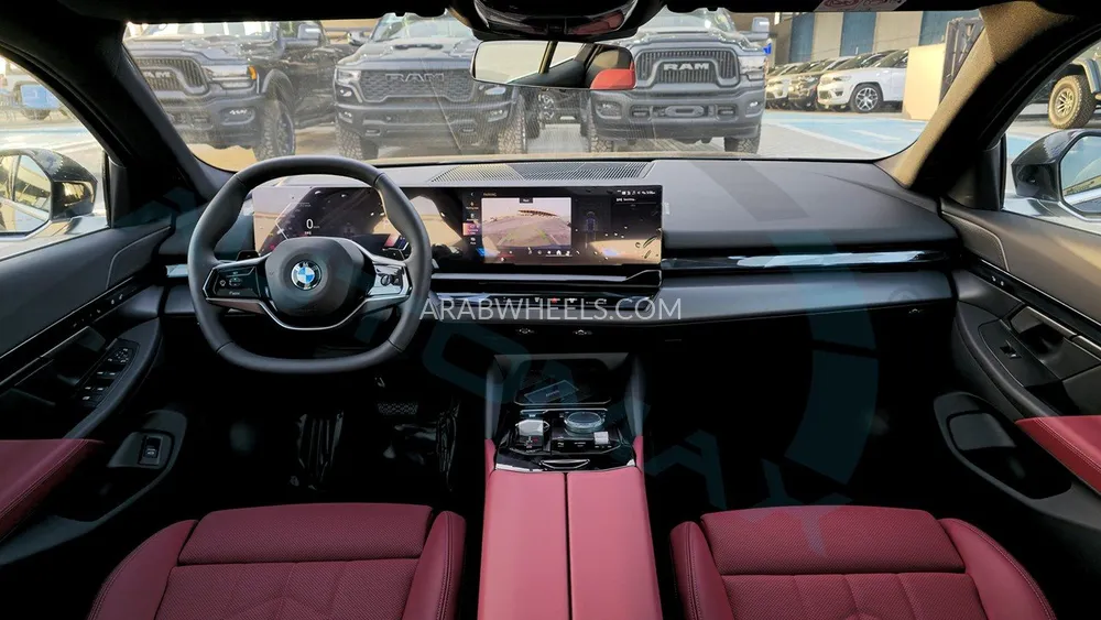 بي ام دبليو الفئة الخامسة 2025 for Sale in وادي الدواسر Image-8