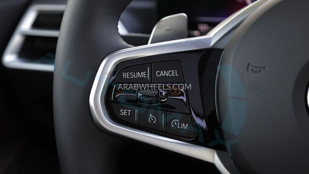 بي ام دبليو الفئة الثالثة 2025 for Sale in وادي الدواسر Image-10