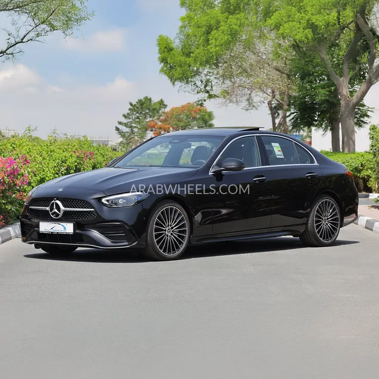 مرسيديس بنز سي كلاس 2025 for Sale in وادي الدواسر Image-1