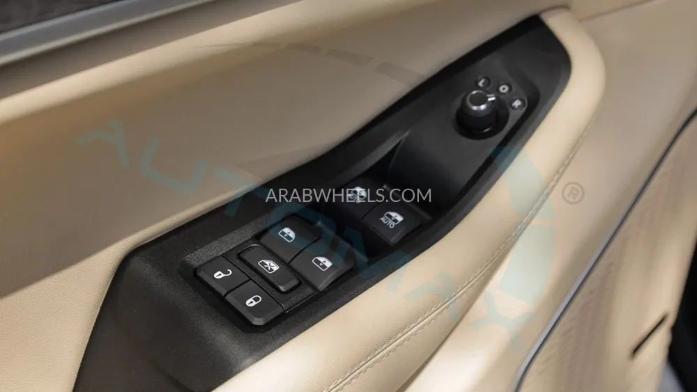 جيب جراند شيروكي 2025 for Sale in وادي الدواسر Image-25