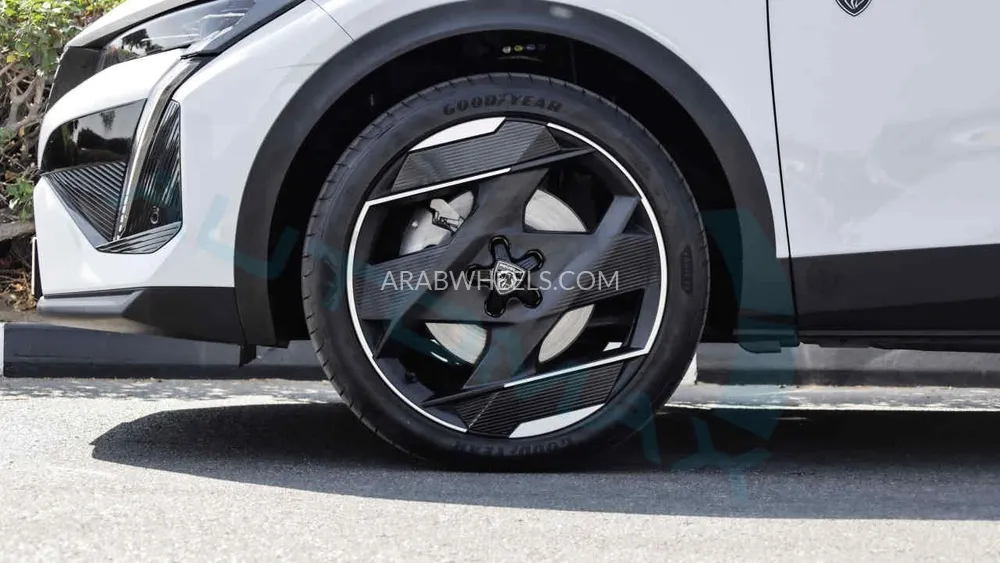 بيجو 408 2025 for Sale in وادي الدواسر Image-35