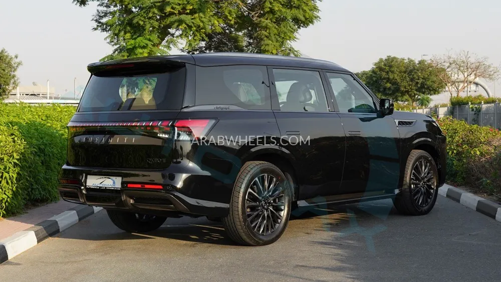 إنفينيتي QX80 2025 for Sale in وادي الدواسر Image-6