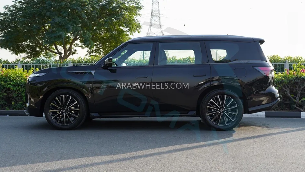إنفينيتي QX80 2025 for Sale in وادي الدواسر Image-46