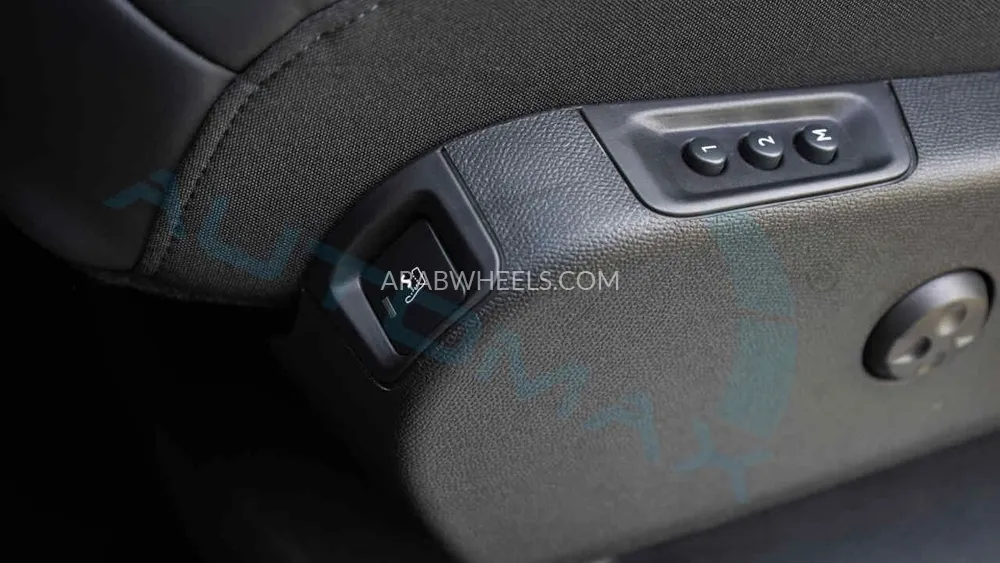 سيتروين C5 2024 for Sale in وادي الدواسر Image-30