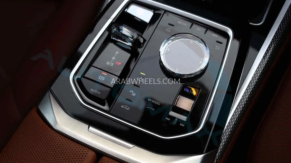 بي ام دبليو الفئة السابعة 2024 for Sale in وادي الدواسر Image-17