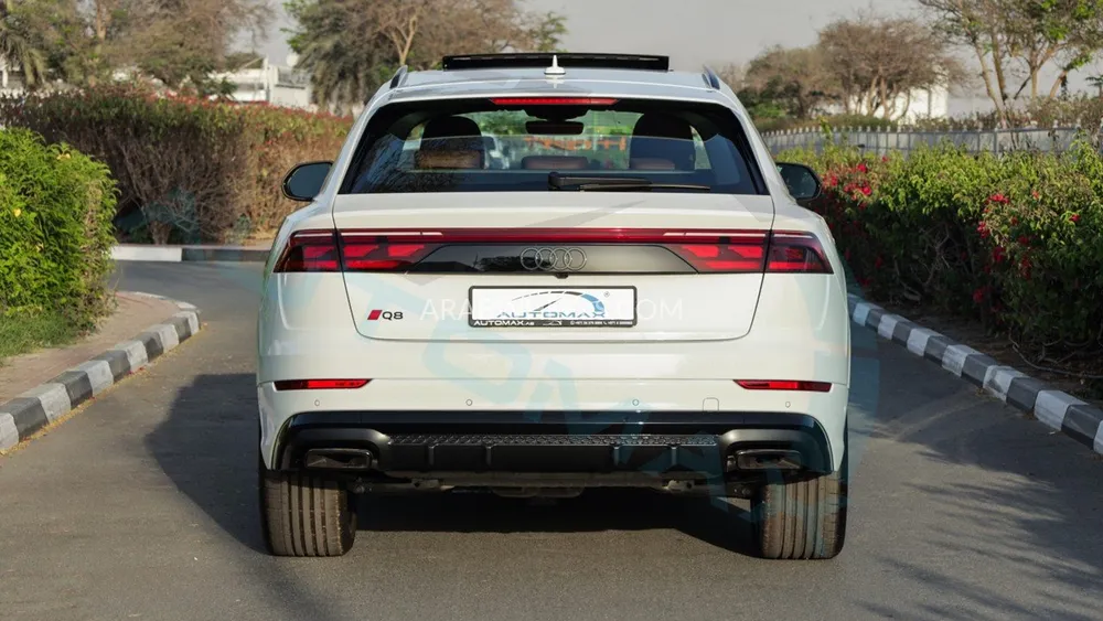 أودي Q8 2025 for Sale in وادي الدواسر Image-5