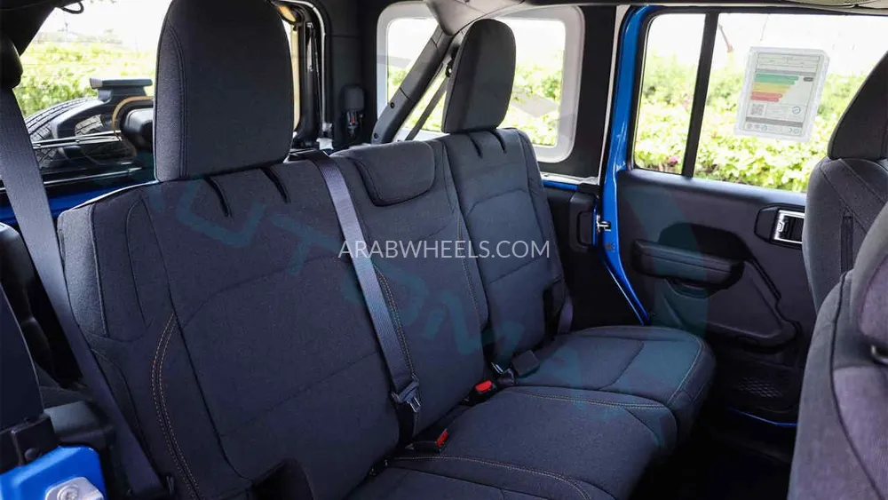 جيب رانجلر 2024 for Sale in وادي الدواسر Image-21