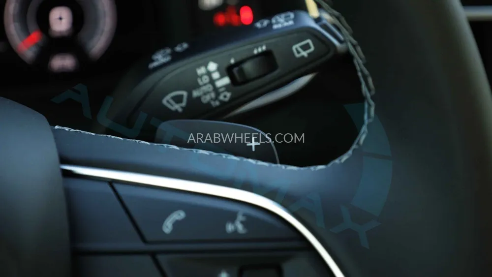 أودي Q8 2025 for Sale in وادي الدواسر Image-11