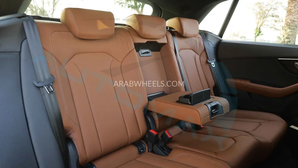 أودي Q8 2025 for Sale in وادي الدواسر Image-27