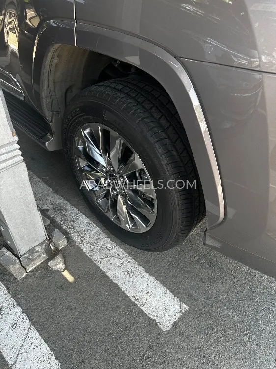 تويوتا لاند كروزر 2025 for Sale in جدة Image-4