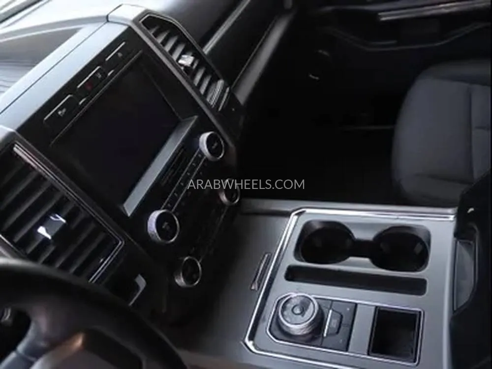 فورد إكسبيديشن 2021 for Sale in الدمام Image-11