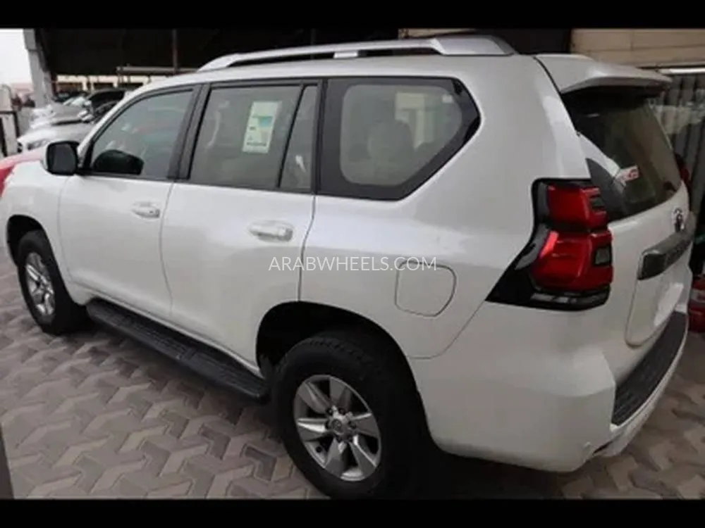 تويوتا لاند كروزر برادو 2020 for Sale in الدمام Image-6