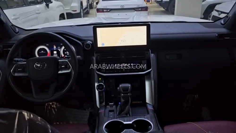 تويوتا لاند كروزر 2024 for Sale in الرياض Image-5
