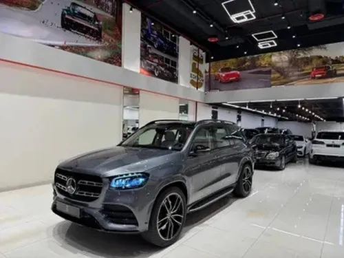 Mercedes Benz GLS Class 2023