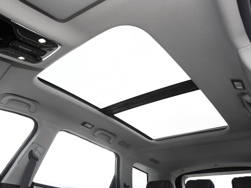 جيتور إكس ٩٠ بلس 2025 Interior 
