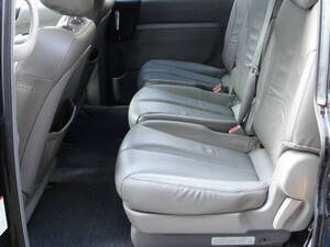 كيا كرنفال الداخلية 