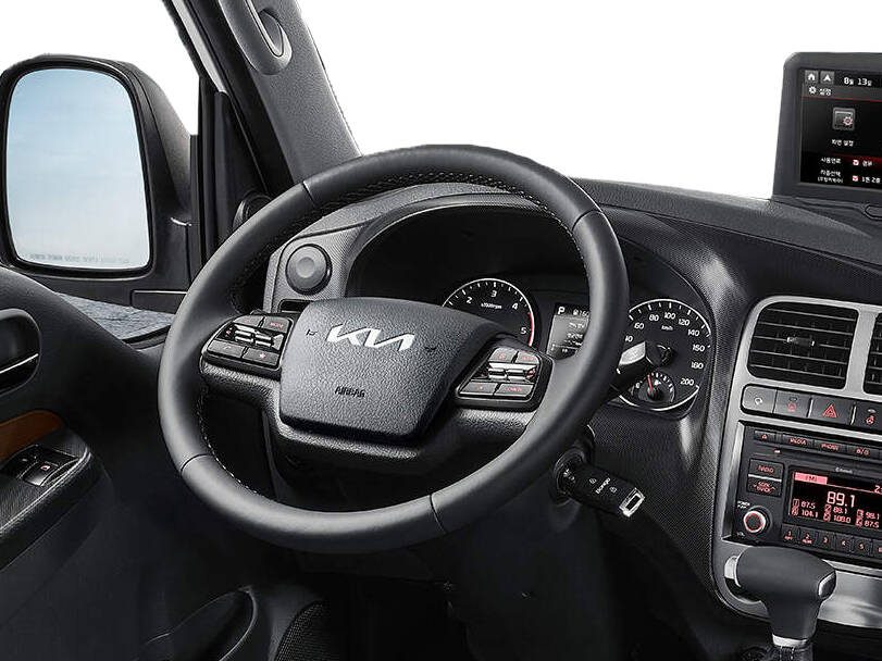Kia K2700 Interior 