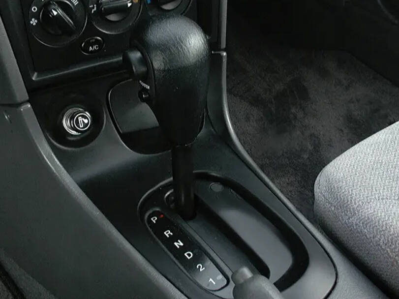 Kia Sephia Interior 