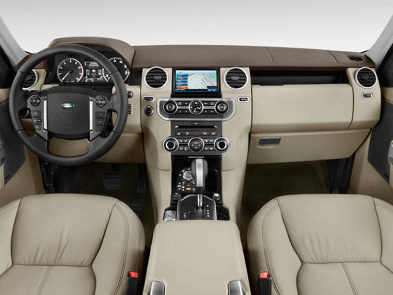 Land Rover LR4 Interior 