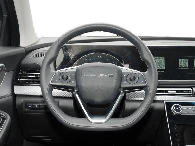 بايك إكس ٧ 2025 Interior 