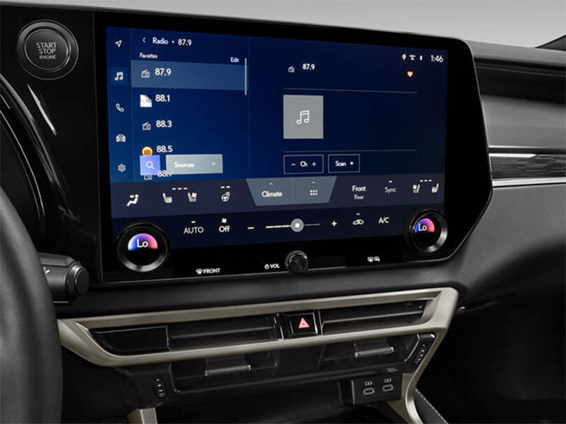 لكزس آر إكس 2025 Interior 