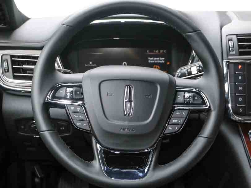 لينكون كونتيننتال Interior 