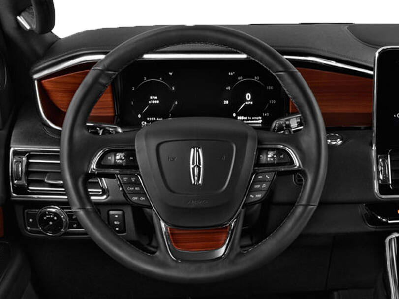 لينكولن نافيجيتر Interior 