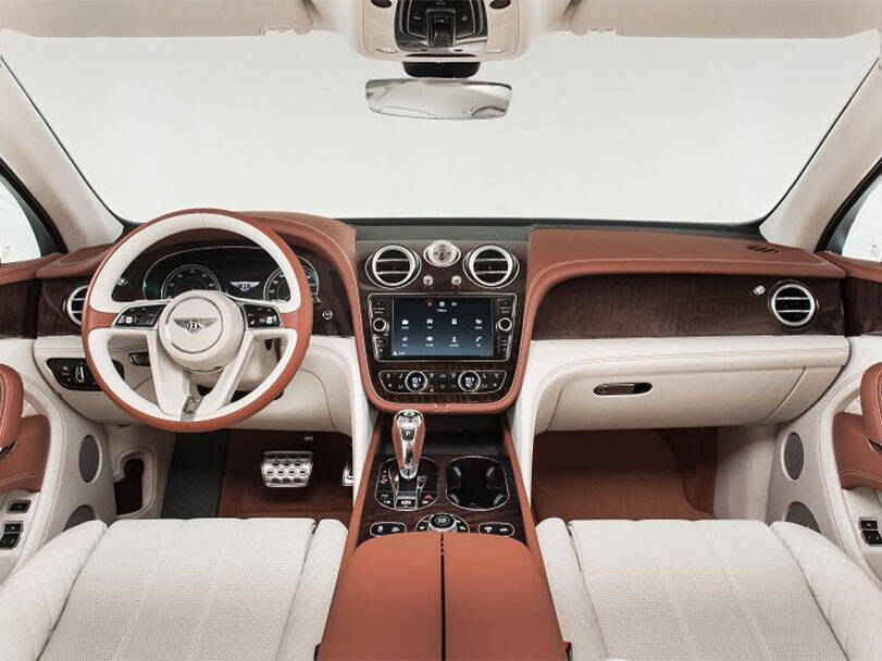 بنتلي بنتايجا 2025 Interior 