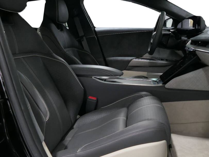 لوسيد إير 2025 Interior 