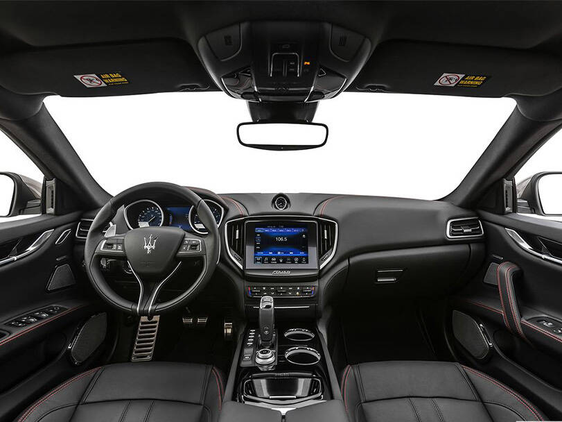 مازيراتي جيبلي Interior 