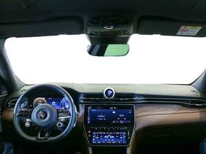 مازيراتي جريكالي الداخلية 