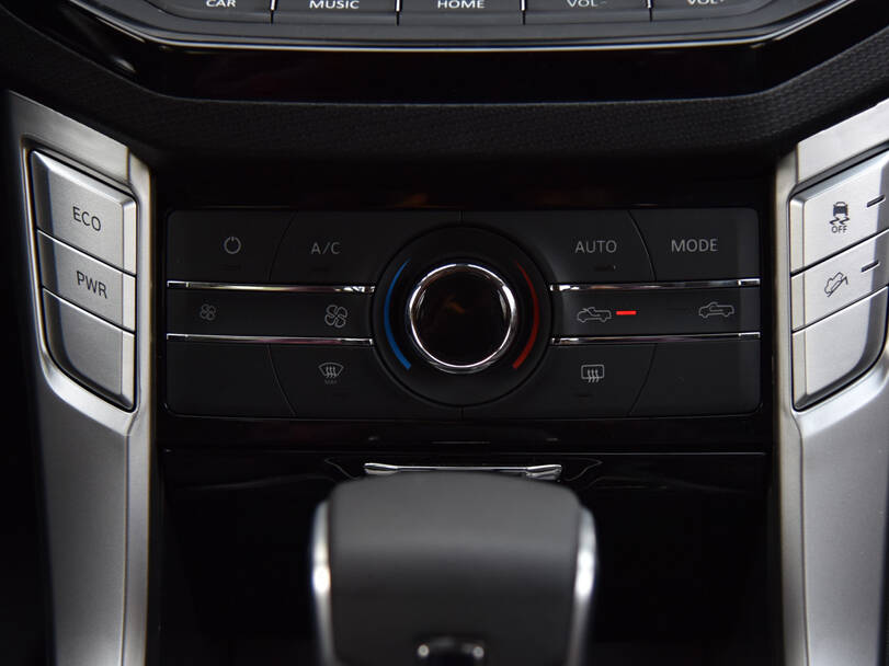 ماكسوس تي ٦٠ Interior 