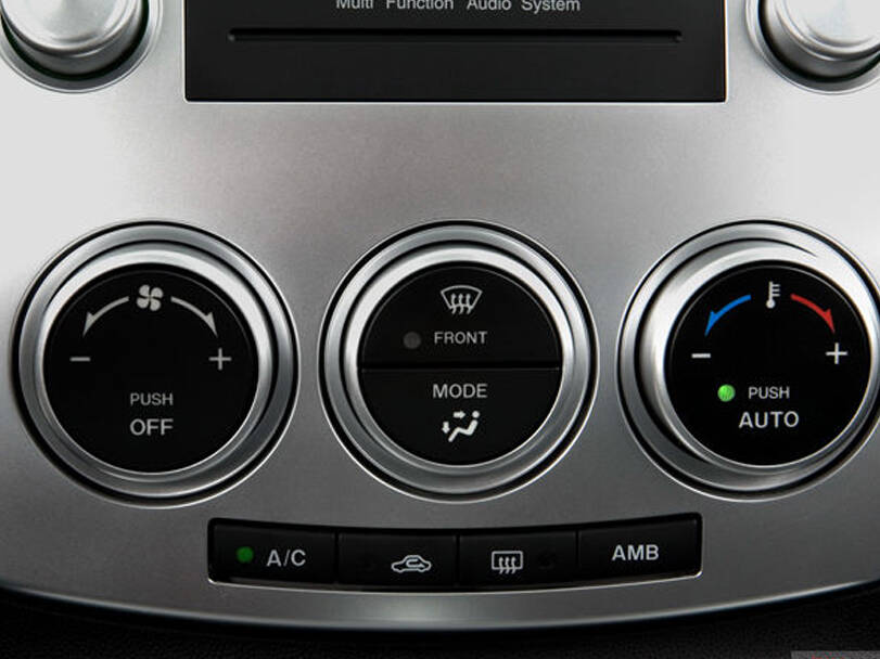 Mazda 5 2nd Generation Interior 
