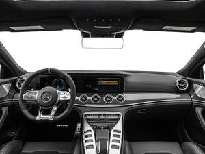 مرسيديس بنز إيه إم جي جي تي الداخلية 