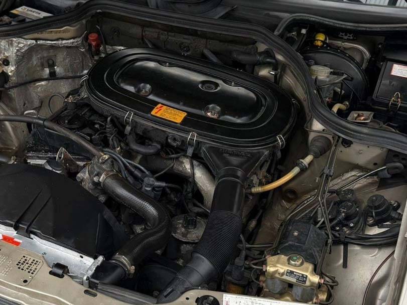 مرسيدس بنز إي كلاس Exterior 