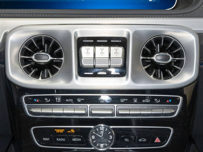 Mercedes Benz G Class 2nd (W463) Generation Interior 