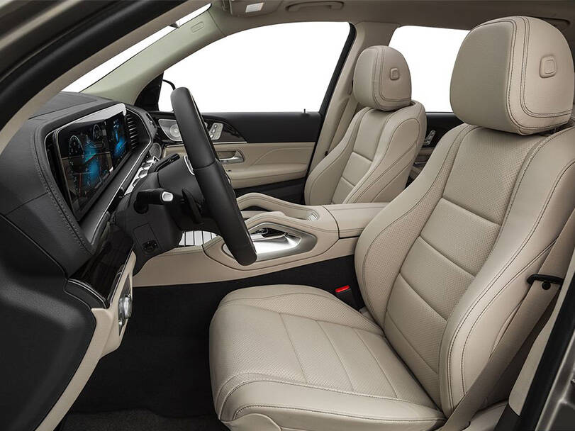 مرسيدس بنز جي إل إس 2025 Interior 
