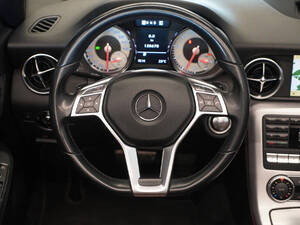 Mercedes Benz SLK Class Interior 