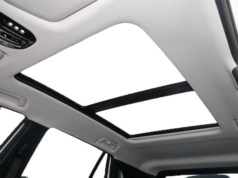 ميتسوبيشي إيرتريك Interior 
