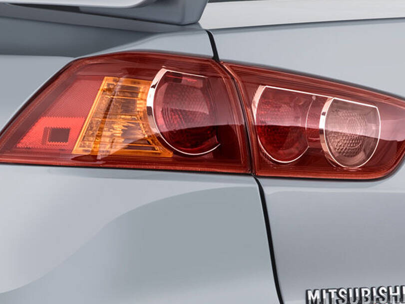 Mitsubishi Lancer Exterior 