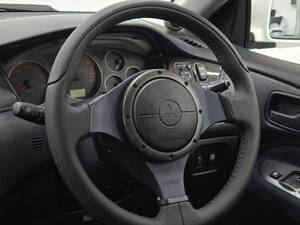 ميتسوبيشي لانسر إيفولوشن الداخلية 