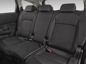 نيسان قاشقاي الداخلية 