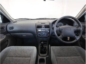 Nissan Sunny Interior 