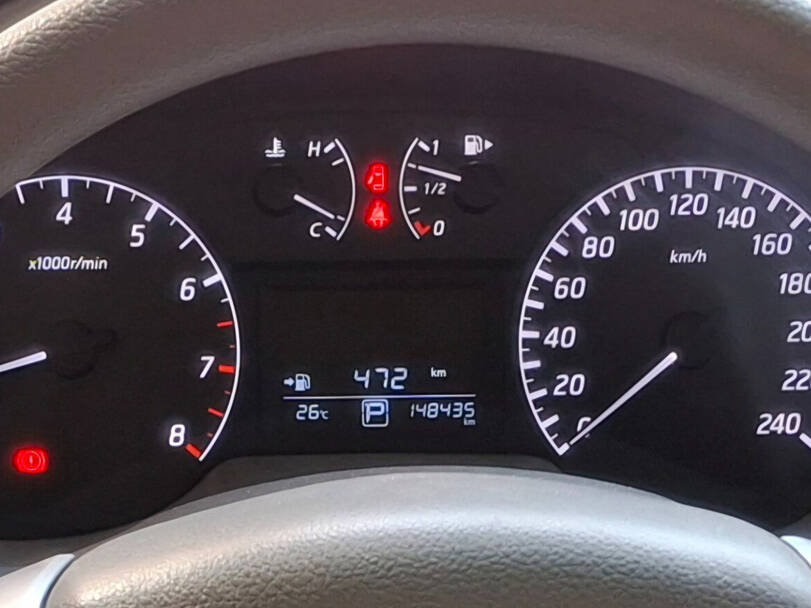 Nissan Tiida 2nd (C12) Generation Interior 