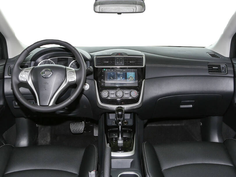 نيسان تيدا 2025 Interior 