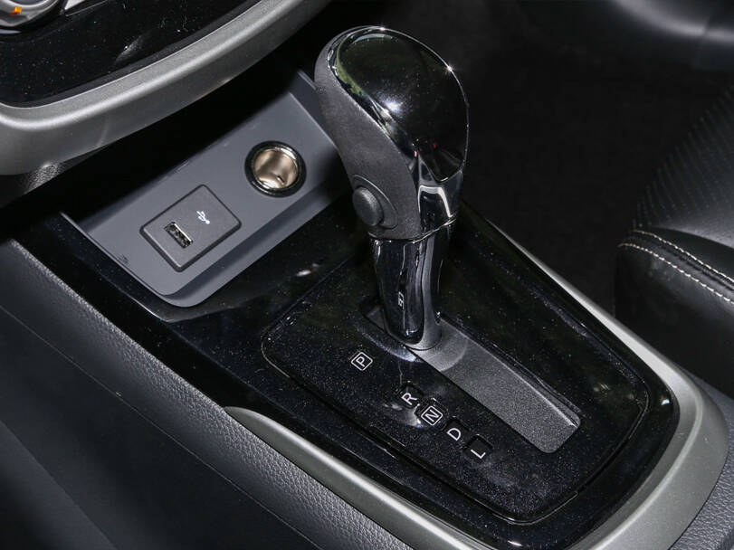 نيسان تيدا 2025 Interior 
