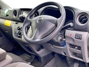 Nissan Urvan Interior 